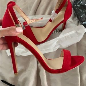 Half a size too big but I love them!